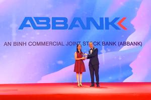 ABBANK 3 năm liên tiếp nhận giải thưởng nơi làm việc tốt nhất châu Á