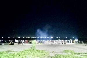 Ba học sinh rủ nhau đi tắm biển, 1 em tử vong