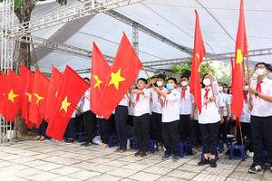 Học sinh Thủ đô hân hoan đón chào năm học mới