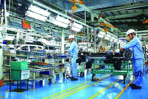 Bộ Tài chính đề xuất giảm thuế MFN 10% các mặt hàng chế phẩm xăng và ethanol