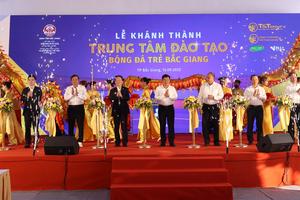 Hanoi FC khánh thành Trung tâm Đào tạo bóng đá trẻ Bắc Giang 