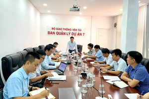 Kiểm tra tiến độ thực hiện các dự án tại Ban Quản lý dự án 7