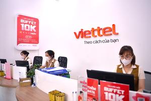 Viettel "liên thông" sóng di động, giúp chính quyền, người dân đảm bảo liên lạc sau bão số 4