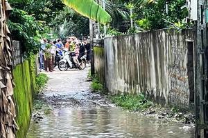 Hai người kéo xe tang bị điện giật tử vong