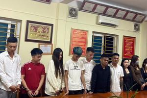 Bắt nhóm đối tượng dùng ma túy trong quán karaoke