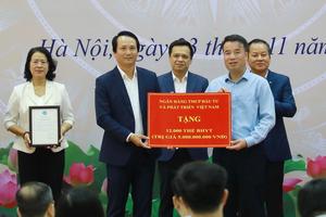 BIDV trao tặng trên 12.000 thẻ BHYT cho người có hoàn cảnh khó khăn