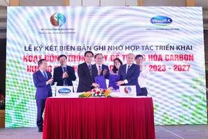 Tiên phong thực hiện cam kết của Chính phủ về Net Zero 2050, Vinamilk dành 15 tỷ đồng trồng cây xanh