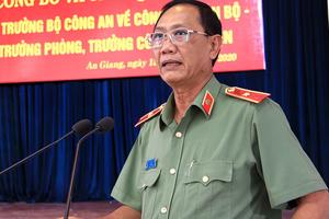 Thiếu tướng Bùi Bé Tư, nguyên Giám đốc Công an tỉnh An Giang bị cách tất cả chức vụ trong Đảng