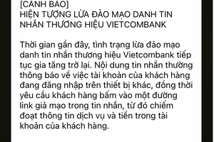 Mọi tin nhắn SMS có gắn đường link trong nội dung tin gửi dưới brandname ngân hàng đều là giả mạo
