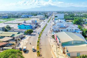 Niềm vui trên tuyến đường đôi Phan Rang - Tháp Chàm