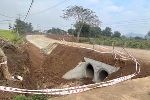 Lãnh đạo Ban nhận hối lộ từ doanh nghiệp hơn 300 triệu đồng