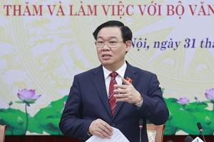 Ưu đãi nguồn lực cho lĩnh vực văn hóa chính là ưu đãi cho toàn dân