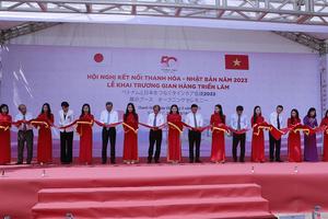 Khai trương triển lãm trưng bày sản phẩm tiêu biểu Việt Nam - Nhật Bản