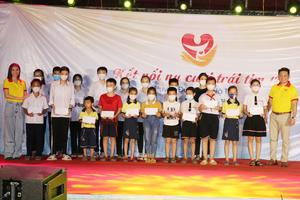 Hà Tĩnh: Tổ chức đêm nhạc từ thiện “kết nối nụ cười trái tim”