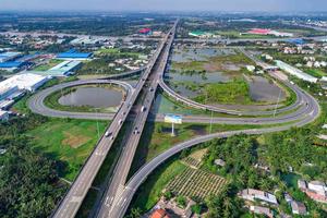 Long An là trung tâm phát triển kinh tế năng động, hiệu quả của khu vực phía Nam