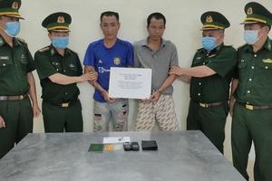  Bắt 2 vụ tàng trữ, vận chuyển trái phép chất ma túy từ Lào về Việt Nam