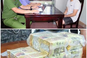 Bắt đối tượng buôn bán ma túy dùng dao chống trả khi vây bắt