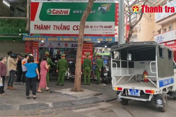 Tái diễn việc kinh doanh lấn chiếm lòng đường, vỉa hè tại các công trình trái phép