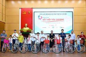 Câu lạc bộ Báo chí Phú Thọ tại Hà Nội: Kết nối yêu thương