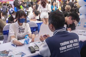 Xu hướng học thực hành ứng dụng và kết nối doanh nghiệp tạo đầu ra cho sinh viên Tại Trường Đại học Công nghệ Đông Á