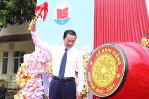 Trường Chuyên THPT Lam Sơn khai giảng năm học mới 