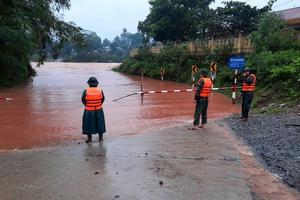 Mưa lớn kéo dài, UBND tỉnh Quảng Trị ban hành công điện khẩn