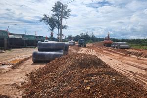 Xử phạt 60 triệu đồng về hành vi thi công trên đê biển khi chưa được UBND tỉnh cấp phép