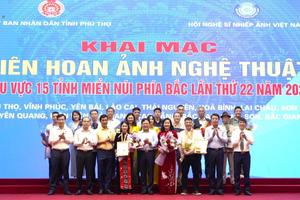 Khai mạc Liên hoan Ảnh nghệ thuật  “Vẻ đẹp - Đất nước, con người miền núi phía Bắc”