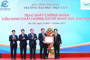 Trường Đại học Điện lực: Nhận Giấy chứng nhận Kiểm định chất lượng giáo dục cơ sở chu kỳ 2

