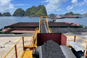 TKV đẩy mạnh thi đua lao động sản xuất