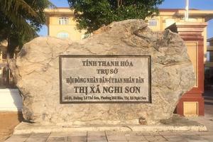 
Đề nghị ông Lê Quang Luật gửi đơn đến tòa để được giải quyết theo thẩm quyền
