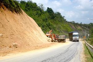 Sớm khởi công Dự án nâng cấp Quốc lộ 4B đoạn Km 18 - Km 80, tỉnh Lạng Sơn

