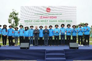 Phát động ra quân “Ngày Chủ nhật xanh” với hơn 1.000 người tham gia