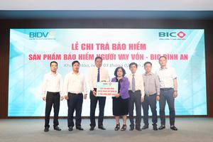 BIC trao hơn 7,7 tỷ đồng quyền lợi bảo hiểm cho khách hàng vay vốn tại BIDV Khánh Hòà