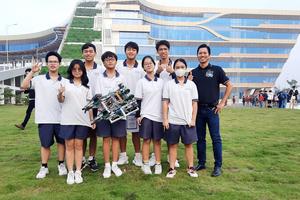 Học sinh Trường Đinh Thiện Lý xuất sắc giành vé tham dự
Giải Vô địch Thế giới VEX Robotics World Championship 2024