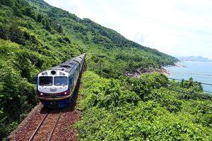 Đảm bảo an toàn, thông suốt trong quá trình khai thác đối với vận tải đường sắt tuyến Hà Nội - Thành phố Hồ Chí Minh