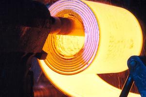 Rà soát tình hình gia tăng nhập khẩu thép cán nóng