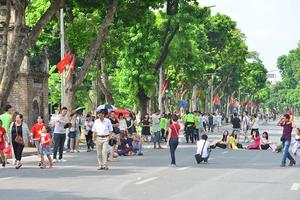 Hà Nội: Cấm tổ chức các hoạt động, sự kiện hội chợ thương mại tại phố đi bộ