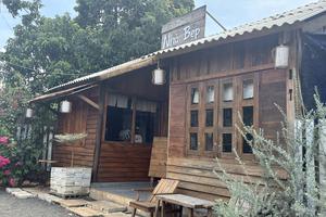 Một giáo viên tử vong khi đi uống cà phê