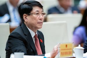 Bộ Chính trị quy định: Người đứng đầu có quyền tạm đình chỉ công tác cán bộ né trách nhiệm