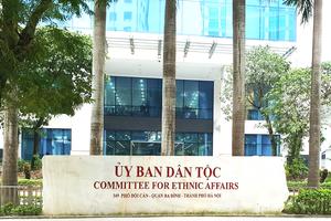 Ủy ban Dân tộc tận tình, chu đáo hướng dẫn công dân