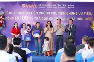 Mcredit và VNVC hỗ trợ tiêm vaccine trả góp không lãi suất đạt mốc 100 tỷ