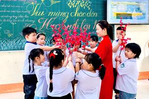 Phú Thọ: Học sinh lớp 1 tựu trường để bắt đầu học “tuần 0”