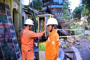 Tổng công ty Điện lực Thành phố Hà Nội chủ động ứng phó bão Yagi