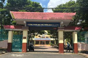 Chi sai hàng trăm triệu đồng, nhiều khoản tiền "rơi" vào túi hiệu trưởng ngôi trường THPT lâu đời nhất Đắk Lắk