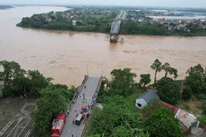 Công an tỉnh Phú Thọ thông báo tìm thông tin nạn nhân sự cố sập cầu Phong Châu