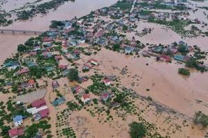 Bắc Giang: Nhiều tuyến đường, thị trấn bị cô lập hoàn toàn