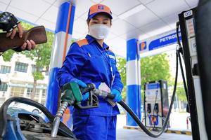Nguồn cung xăng dầu đảm bảo tại các địa phương bị ảnh hưởng của bão Yagi