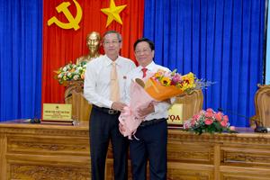 Ông Hồ Văn Mừng được bầu làm Chủ tịch UBND tỉnh An Giang