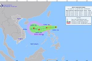 Xuất hiện áp thấp nhiệt đới gần Biển Đông, dự báo mạnh lên thành bão
